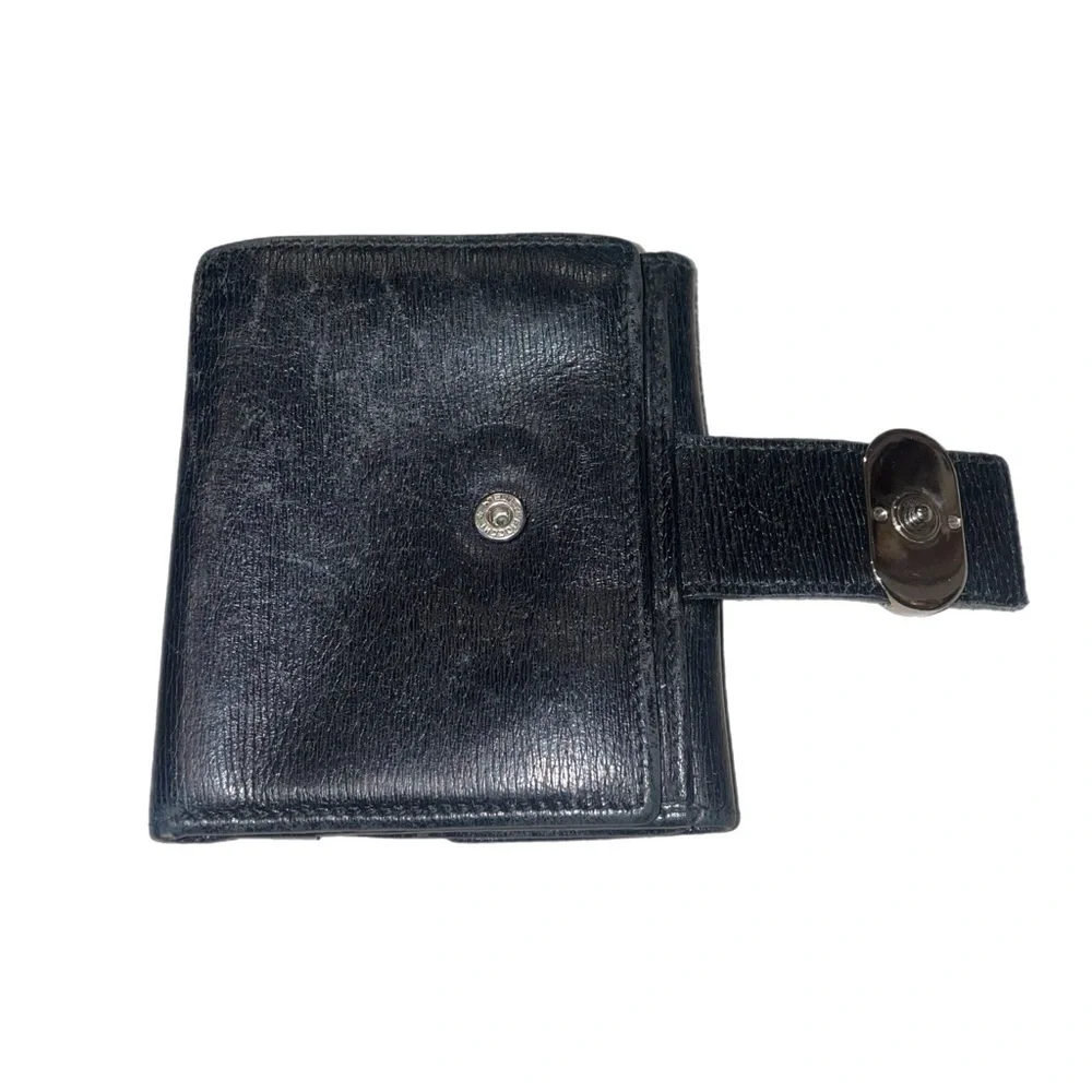Gucci black leather (unisex) wallet. Snap in front for cards/cash back coin WLT